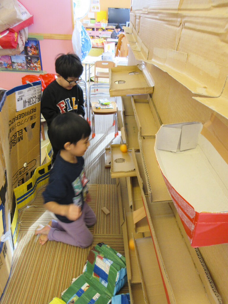 手作りピタゴラスイッチ